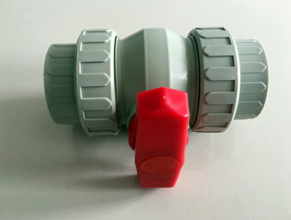 Doppeltes Live-Polypropylen-Kugelventil des 20mm PVC-Kugelventil-Grün-pp.